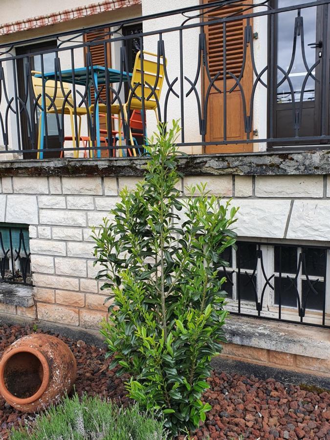 Le Curieux De Conques Acomodação com café da manhã Saint-Cyprien-sur-Dourdou Exterior foto