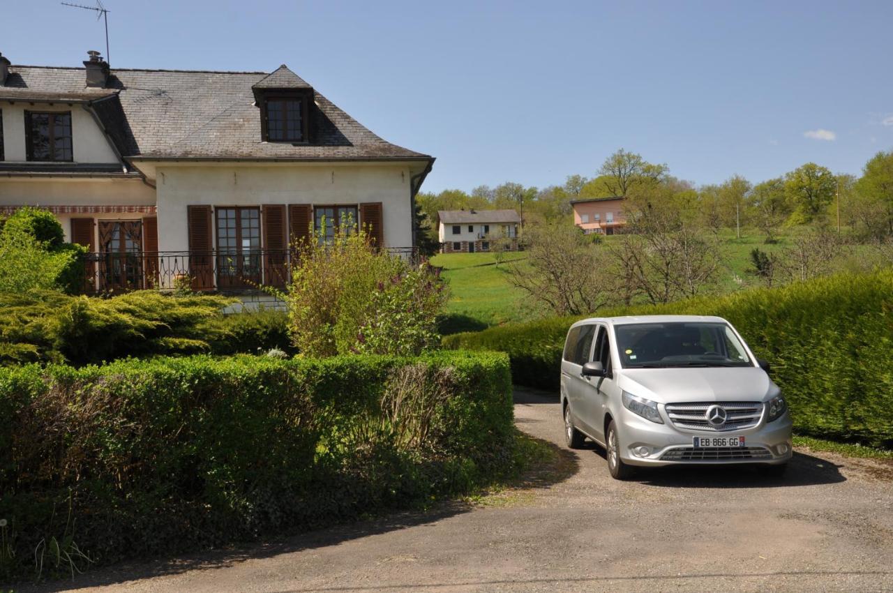Le Curieux De Conques Acomodação com café da manhã Saint-Cyprien-sur-Dourdou Exterior foto